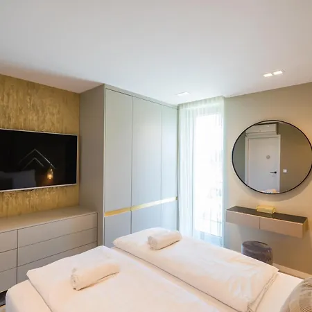 Myflat Coral 61 Luxury Apartment *