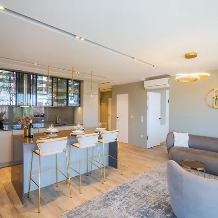 Myflat Coral 61 Luxury