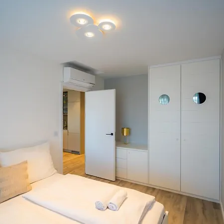 Myflat Coral 61 Luxury Lägenhet *