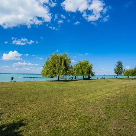 Myflat Coral 61 Luxury