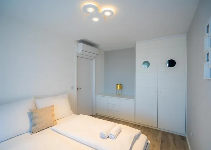 Myflat Coral 61 Luxury דירה שיופוק