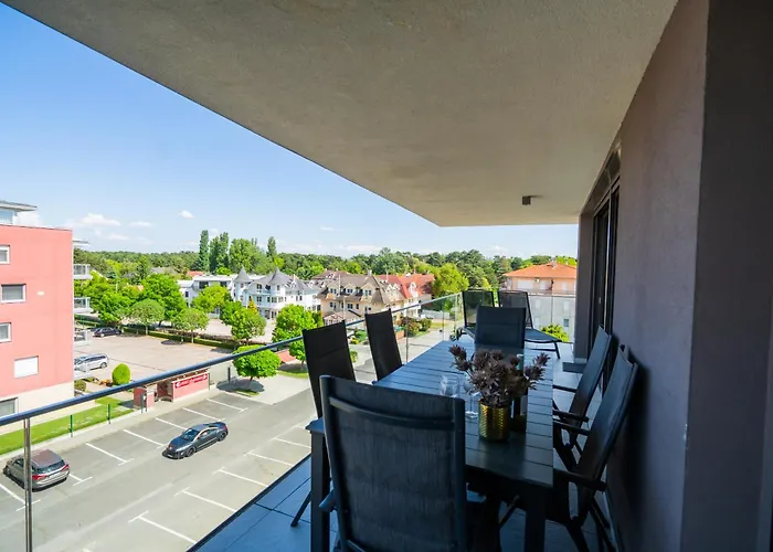 Myflat Coral 61 Luxury